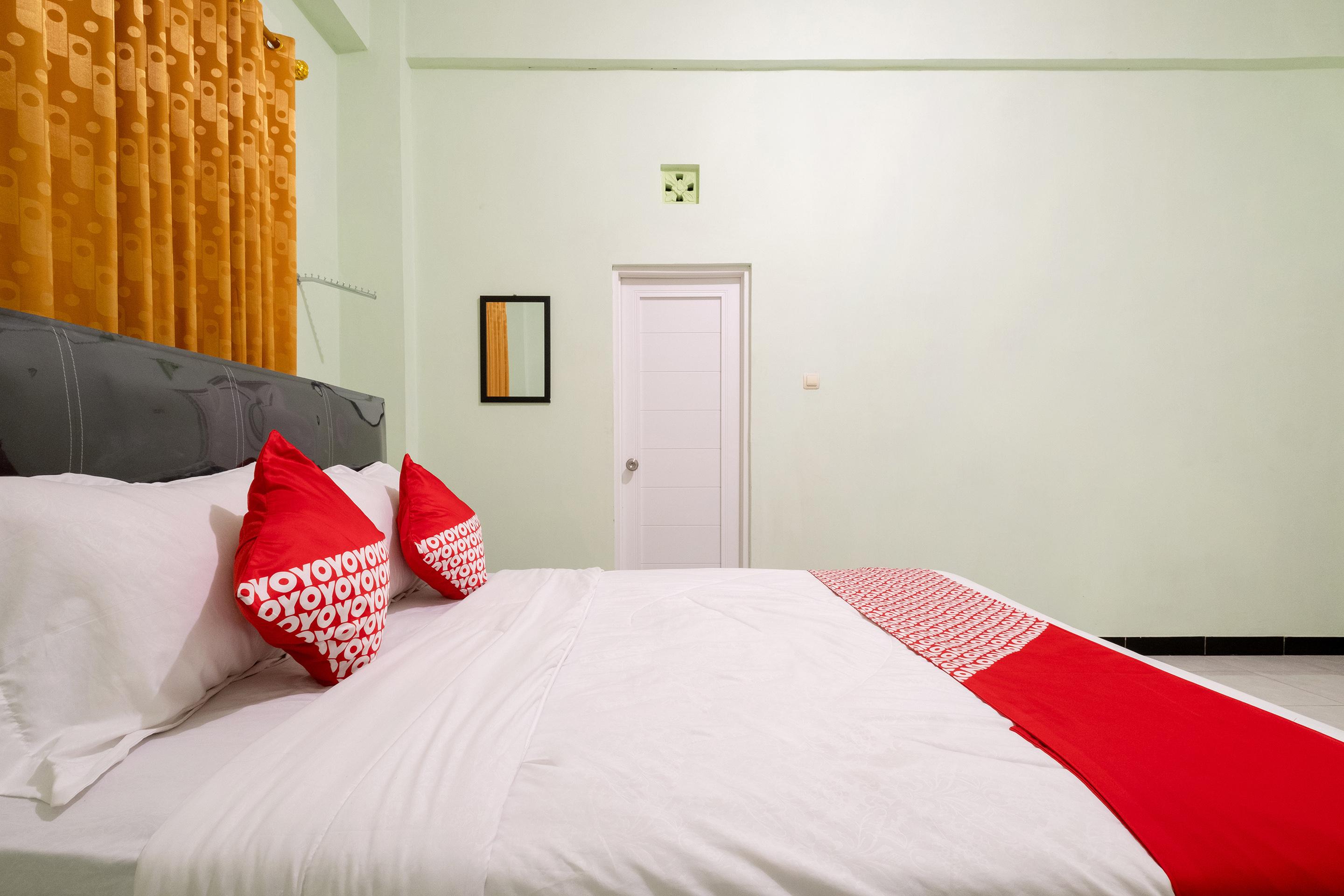 Reddoorz Syariah Near Alun Alun Wonosari Hotell Eksteriør bilde