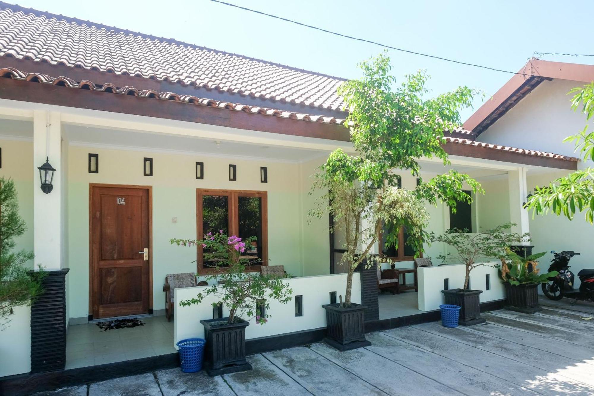 Reddoorz Syariah Near Alun Alun Wonosari Hotell Eksteriør bilde