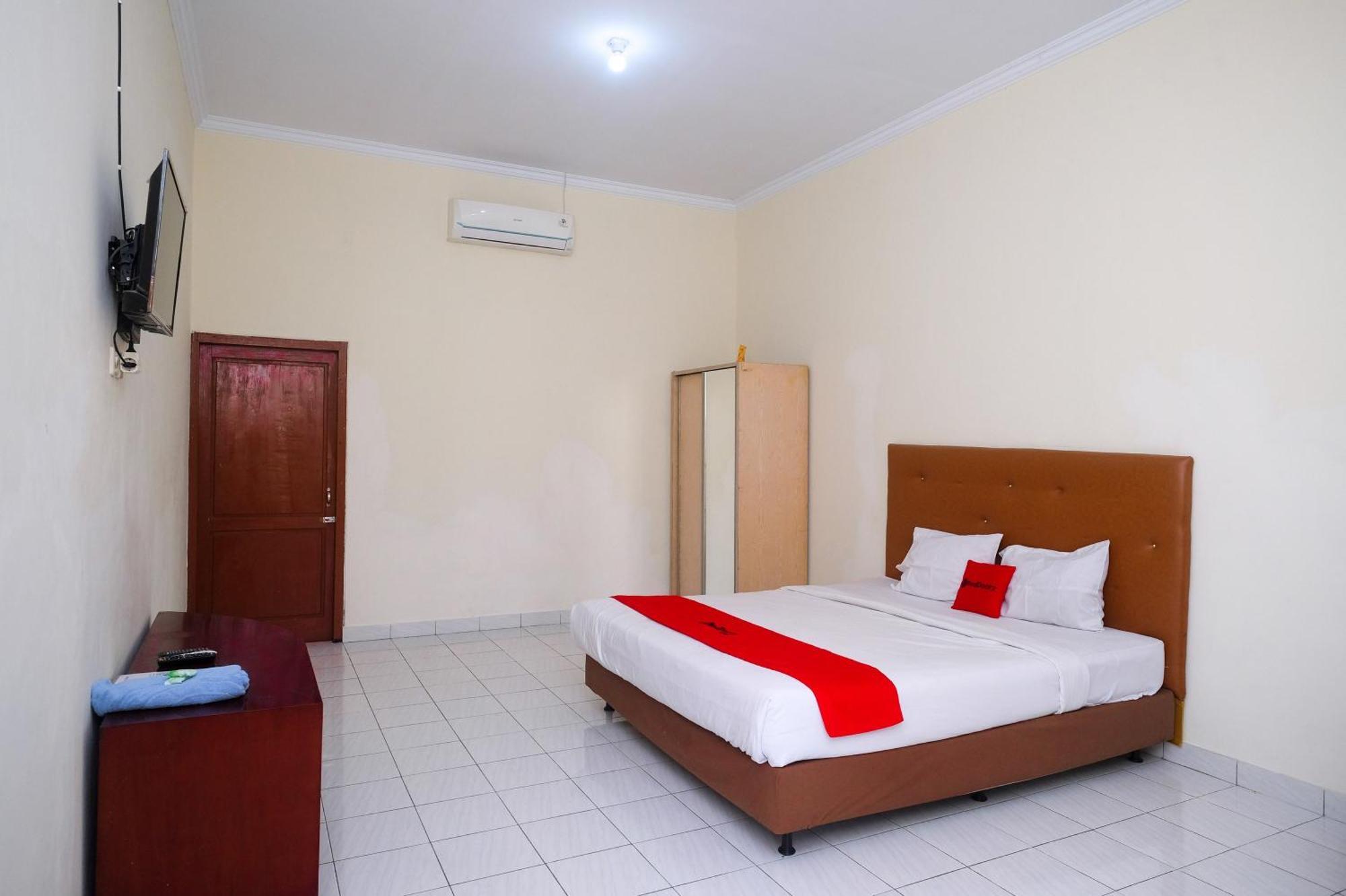 Reddoorz Syariah Near Alun Alun Wonosari Hotell Eksteriør bilde